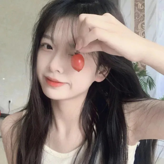 村里来了个直播女神