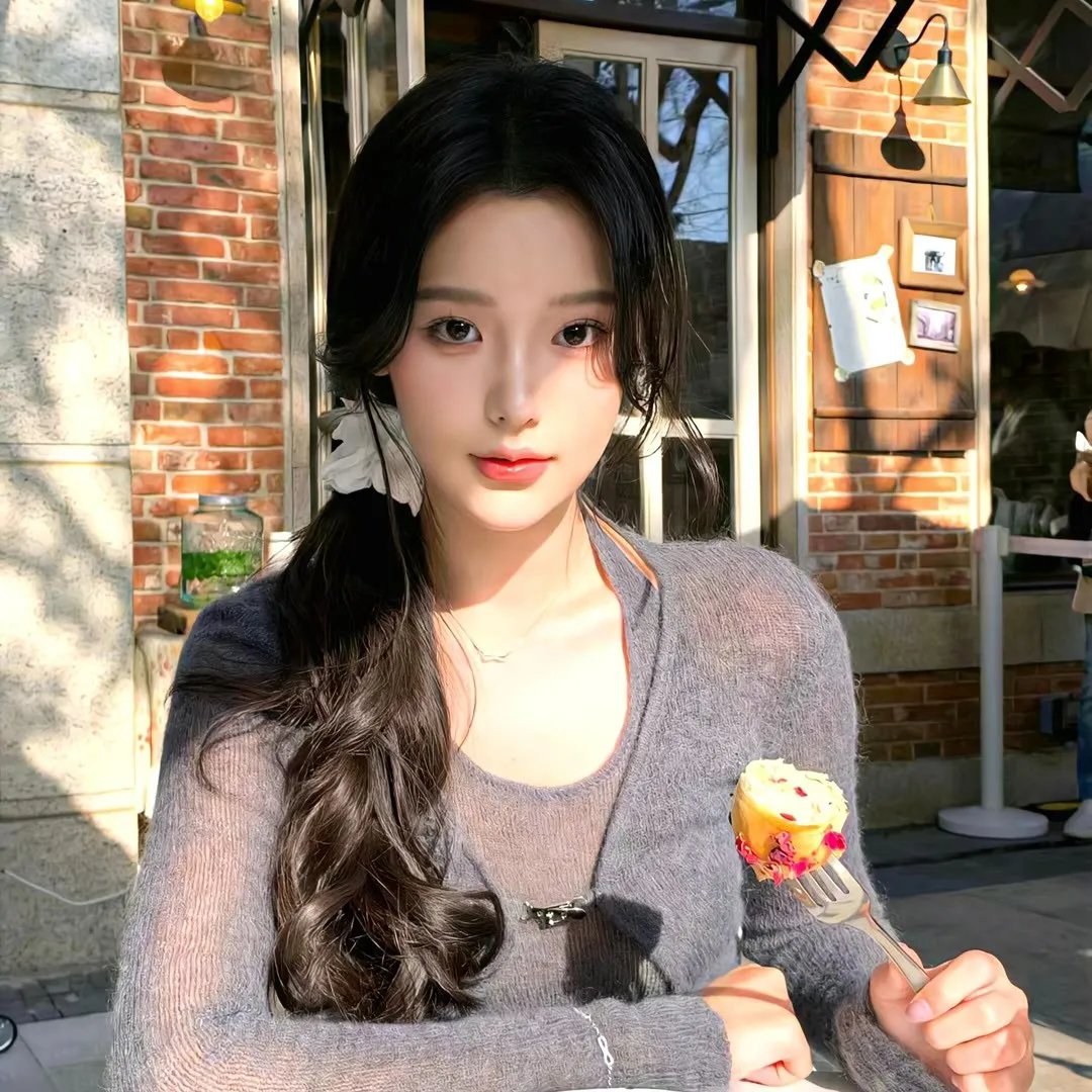 艾莉莎‧施莱辛格:战妆